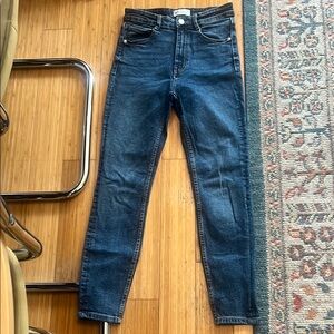 Zara High-Waisted Jeans